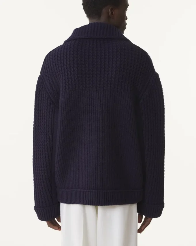 Oversize’owy wełniany płaszcz typu peacoat