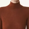 Sweter z golfem z wełny merynosowej i jedwabiu